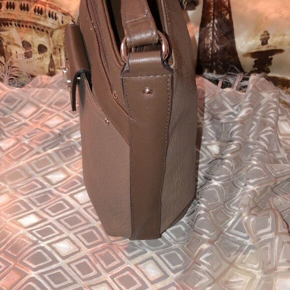 Rosetti Tan Brown Faux Leather Pebbled Crossbody Purse Bag - Picture 4 of 9